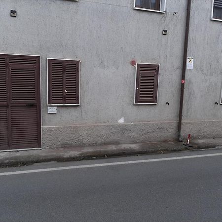 Luni Casa Dolce Casa Posto Accogliente Tranquillo Daire Nicola Dış mekan fotoğraf